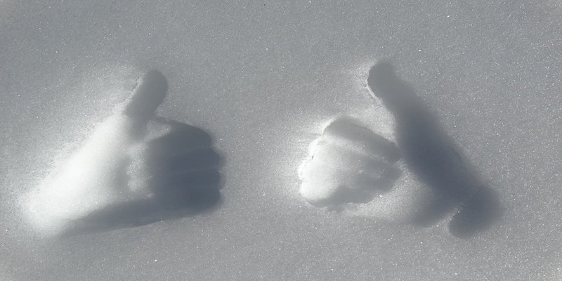 thumbs up image in snow
